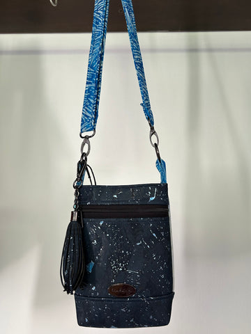 Copy of Wanderlust Crossbody Phone Bag Blu Zone Bags